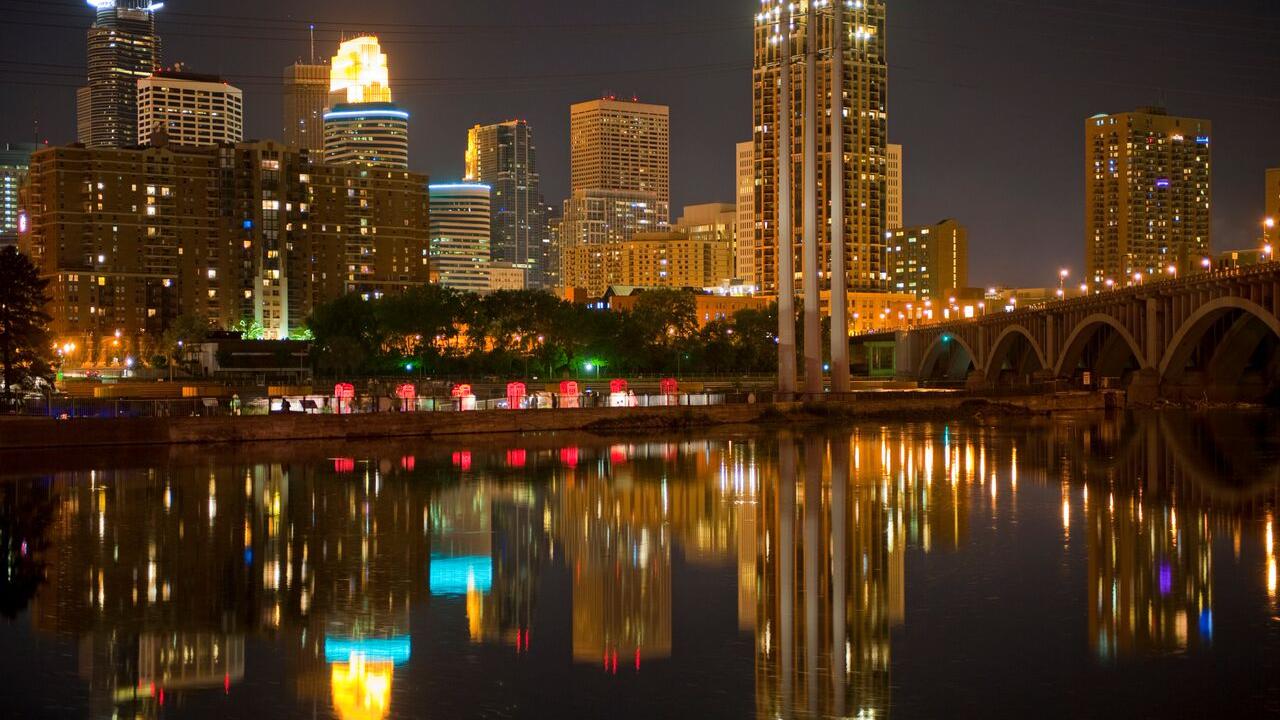 Nightime skyline