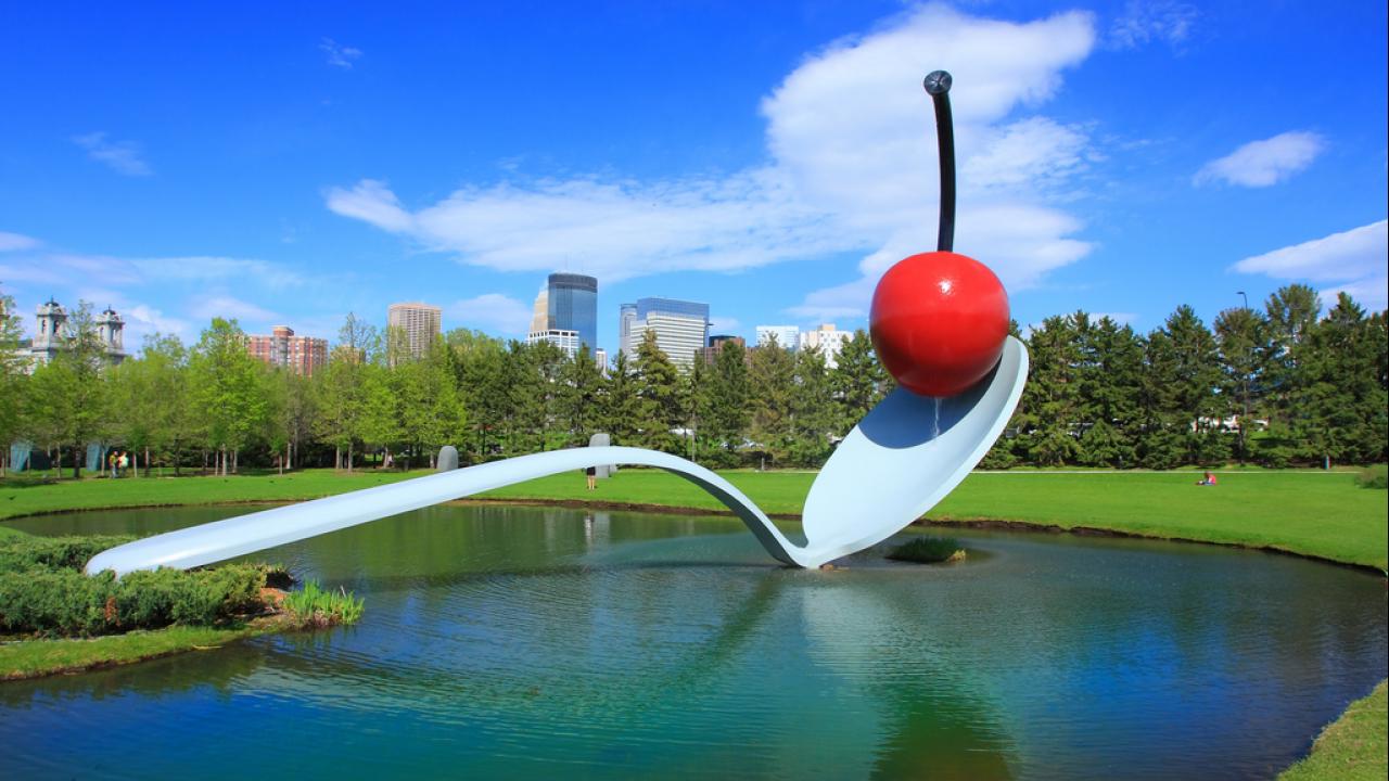 Spoonbridge and Cherry